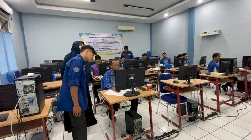 Surakarta Daily | Berbasis Proyek, Kolaborasi UMS dan SMK Muhammadiyah 2 Semarang