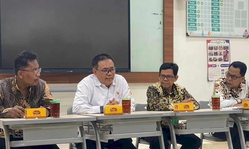 Surakarta Daily | Kolaborasi Kokurikuler, Konsolidasi Demokrasi Ala Bawaslu Solo dan SMA Batik 1 Surakarta