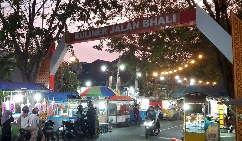 Surakarta Daily | Mencecap Lezat-Legit Kuliner Klasik Jalan Bhali Klaten