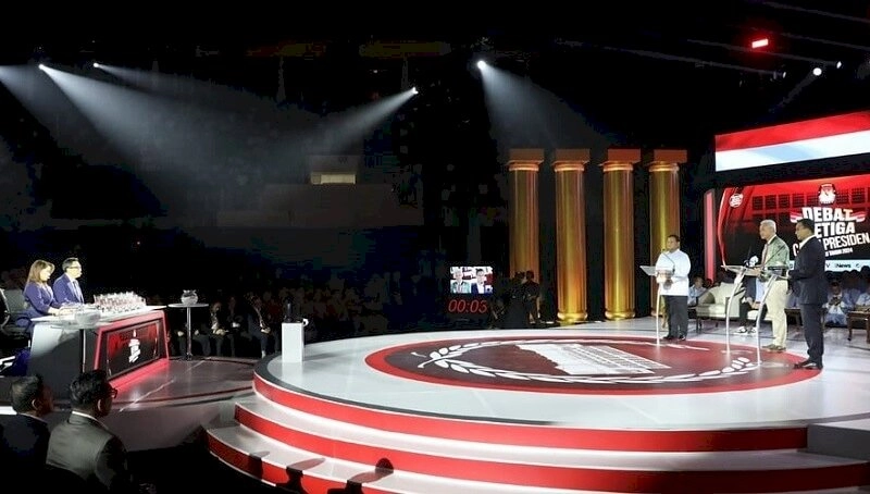 Surakarta Daily | Reviu Debat Capres Ketiga: Bila Tak Semua Hal Maklum Dibicarakan